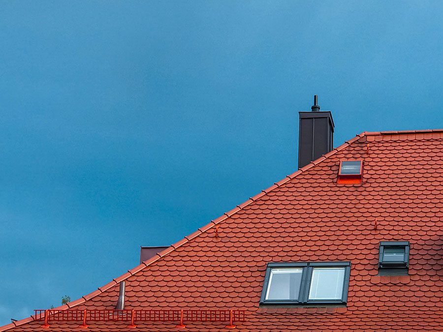 Blog - 6 Weather Resistant Building Materials to Protect Your Home - Red Shingles